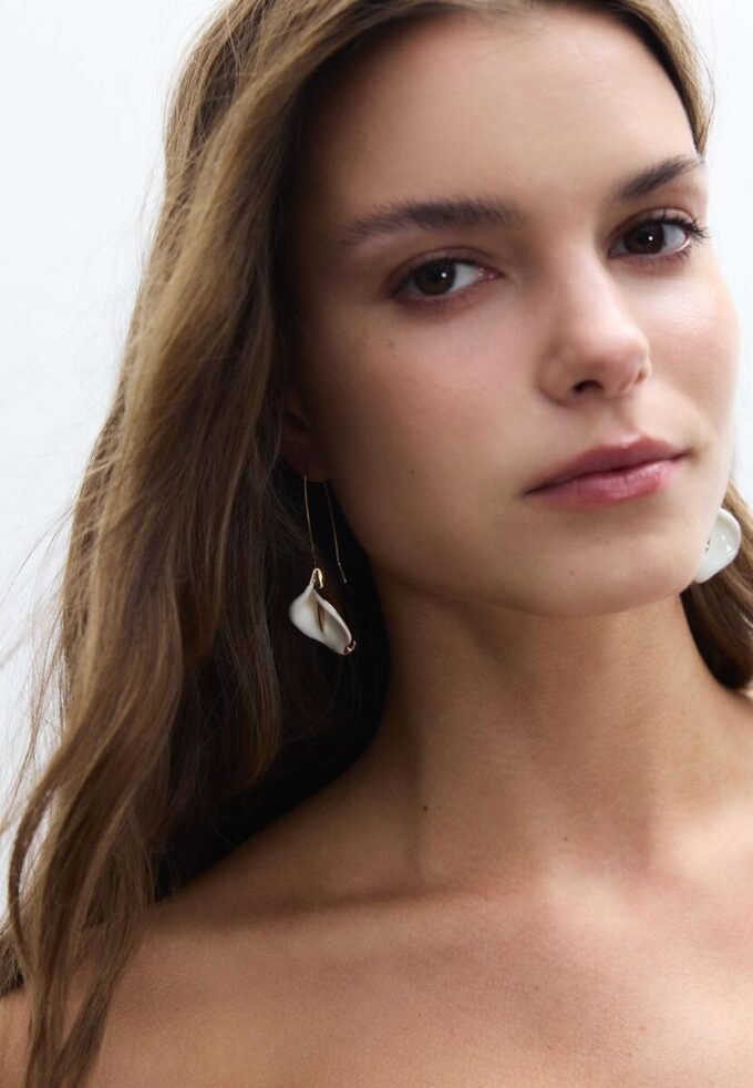 Cala Lily blomsterøreringer