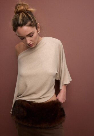 Cape-top med båthals Topper