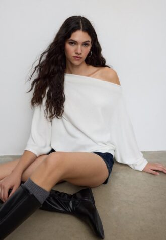 Cape-top med båthals Topper