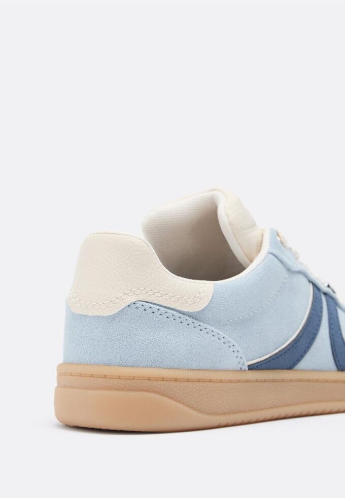 Casual joggesko i imitert semsket skinn