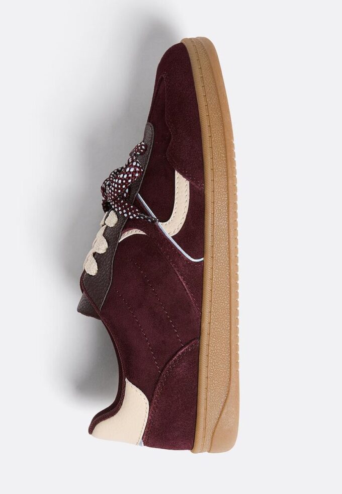 Casual Sneakers med doble snørebånd