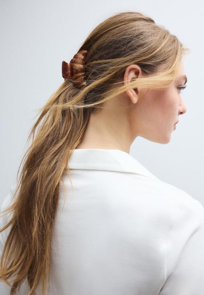 Croissant-hårspenne