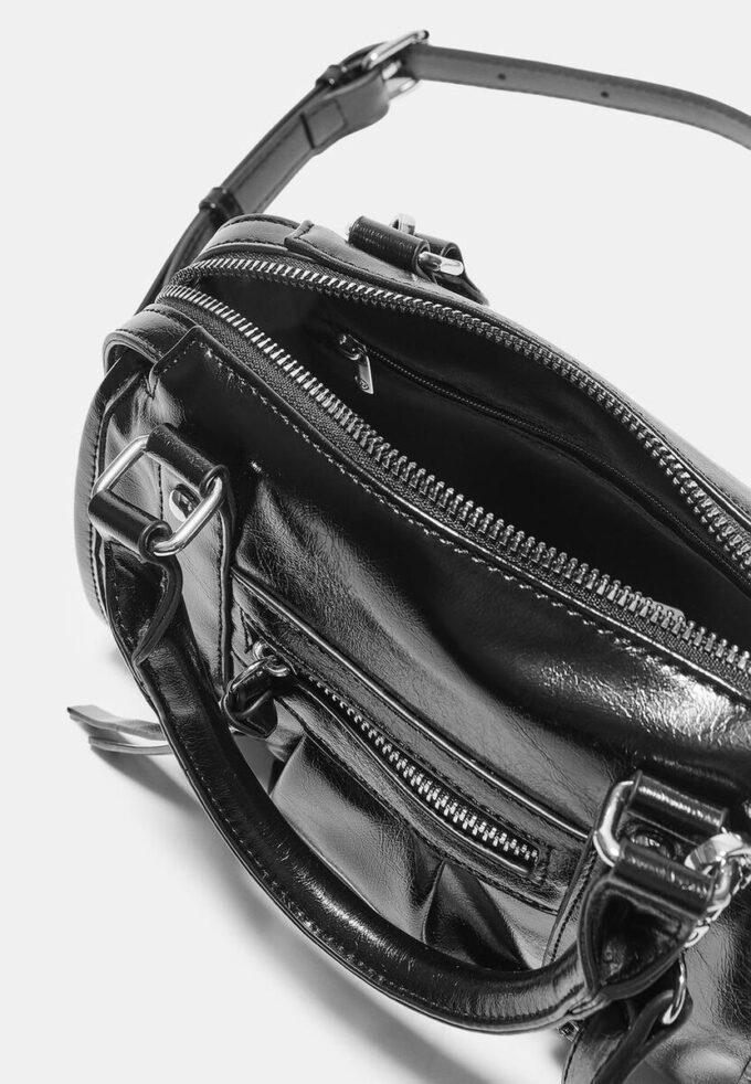 Crossbody-veske i imitert skinn