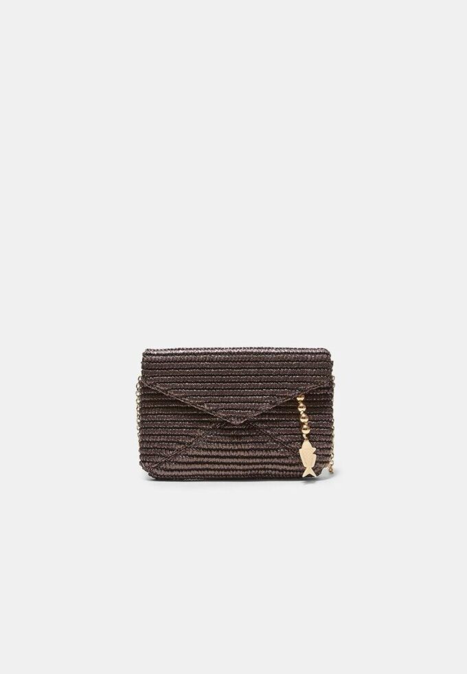 Crossbody-veske med raffia-effekt
