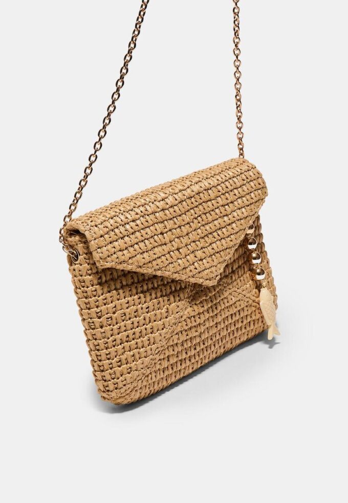 Crossbody-veske med raffia-effekt