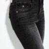 D04 Lavt sittende Flared jeans