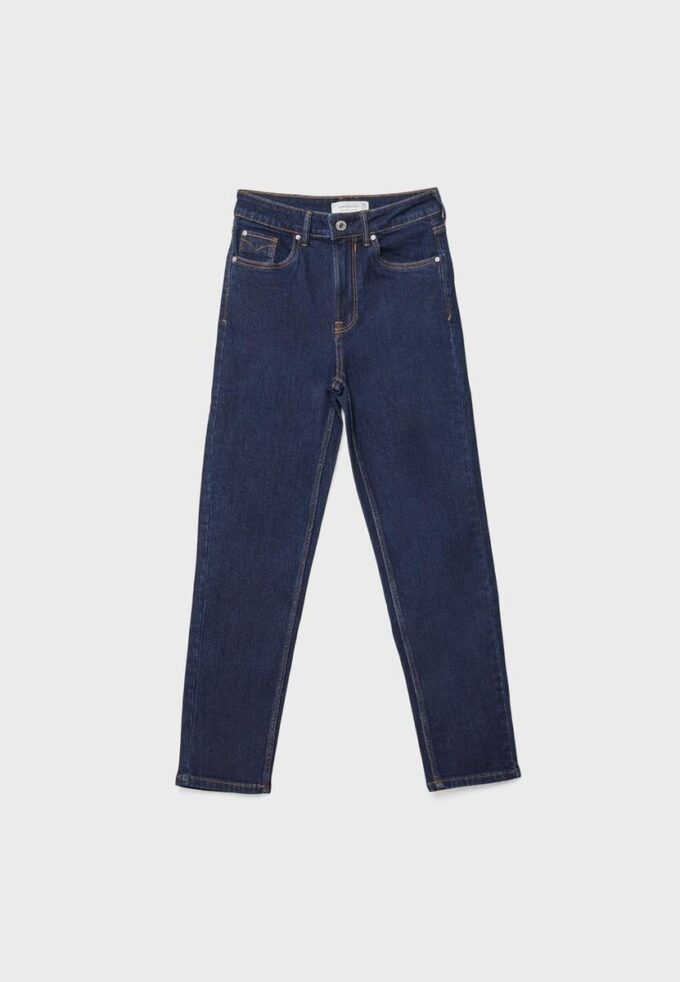 D10 Slim Fit Mom Jeans