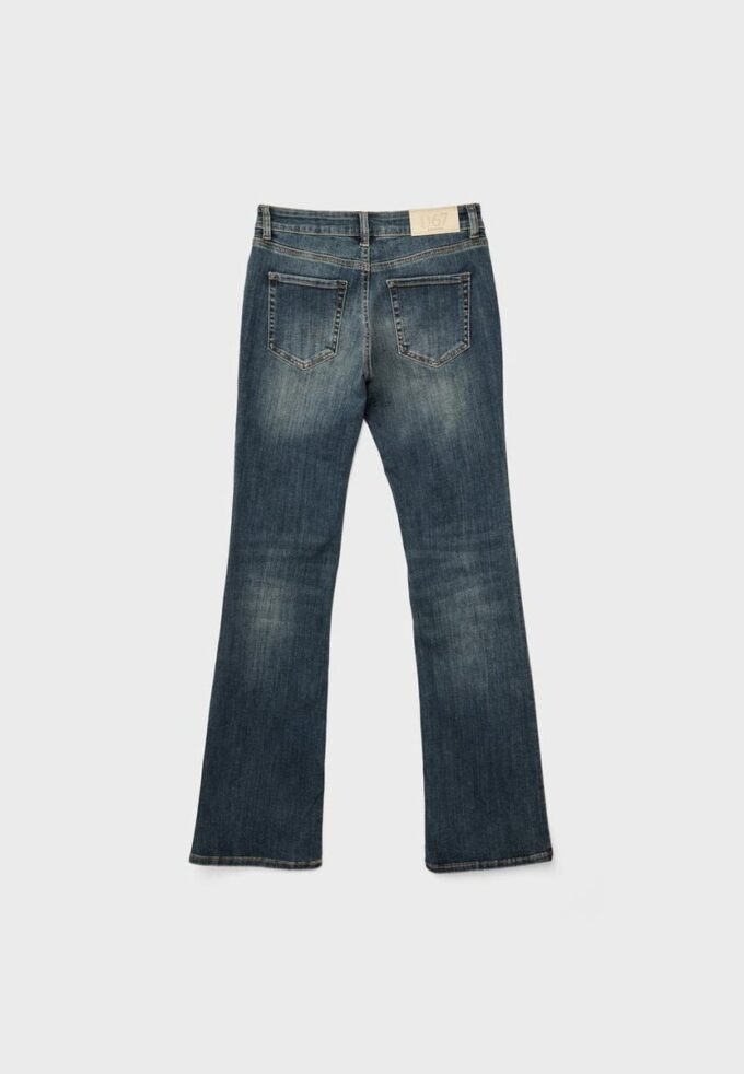 D67 Slim Fit Boot-Cut-jeans