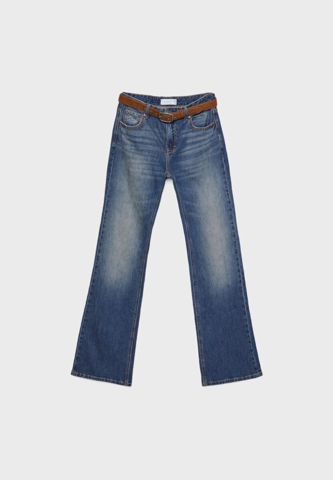D68 Boot-Cut-jeans med belte