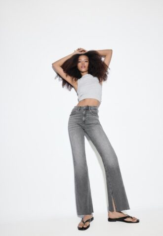 D74 Flared Jeans med spalte