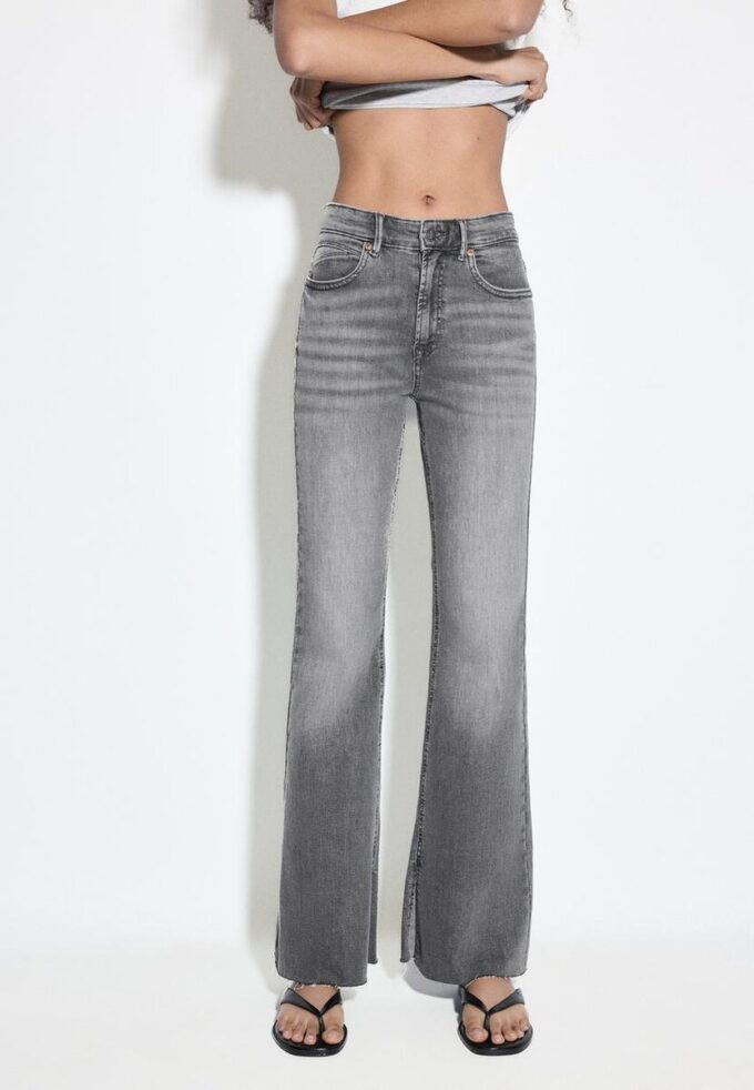 D74 Flared Jeans med spalte