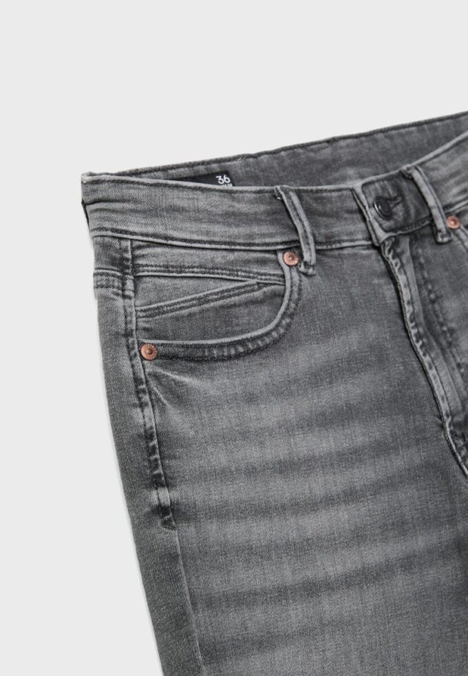 D74 Flared Jeans med spalte