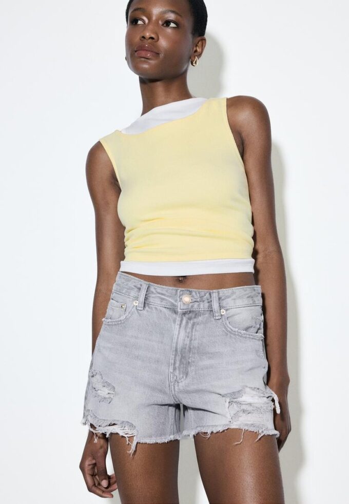 D75 Ripped Denim Shorts