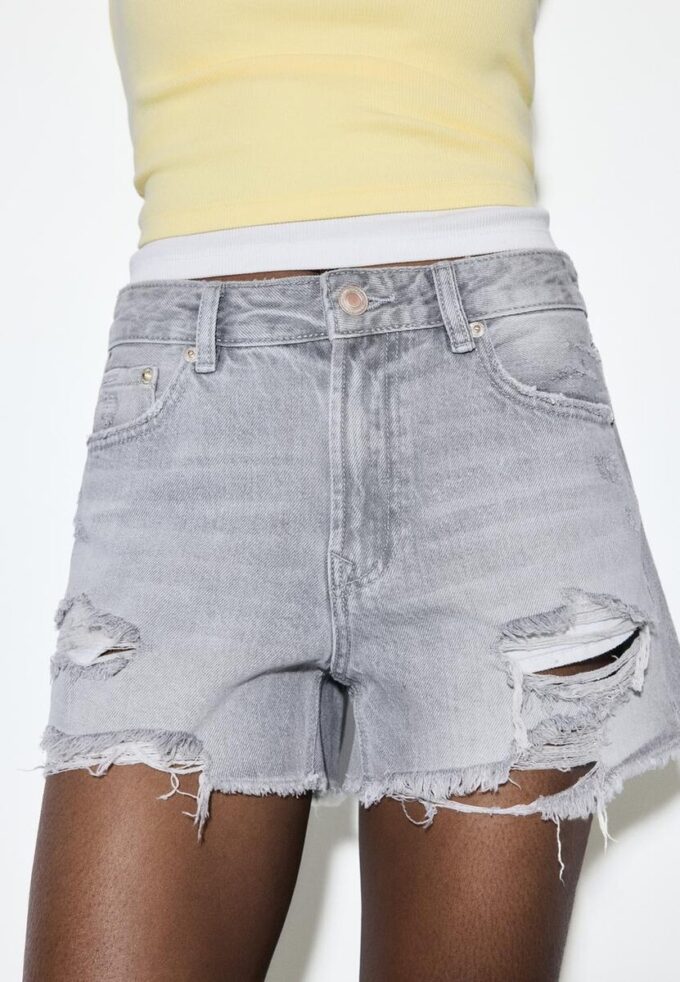 D75 Ripped Denim Shorts