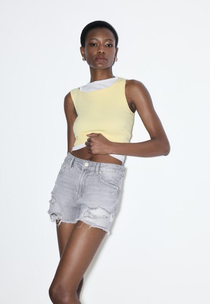 D75 Ripped Denim Shorts