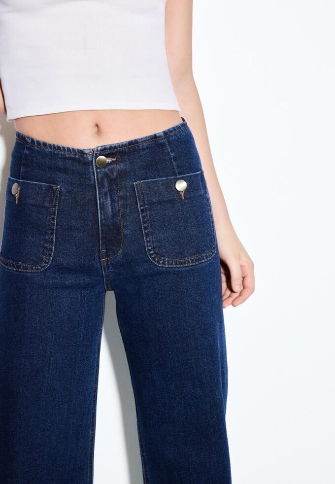D77 Minimalistiske jeans med lommer
