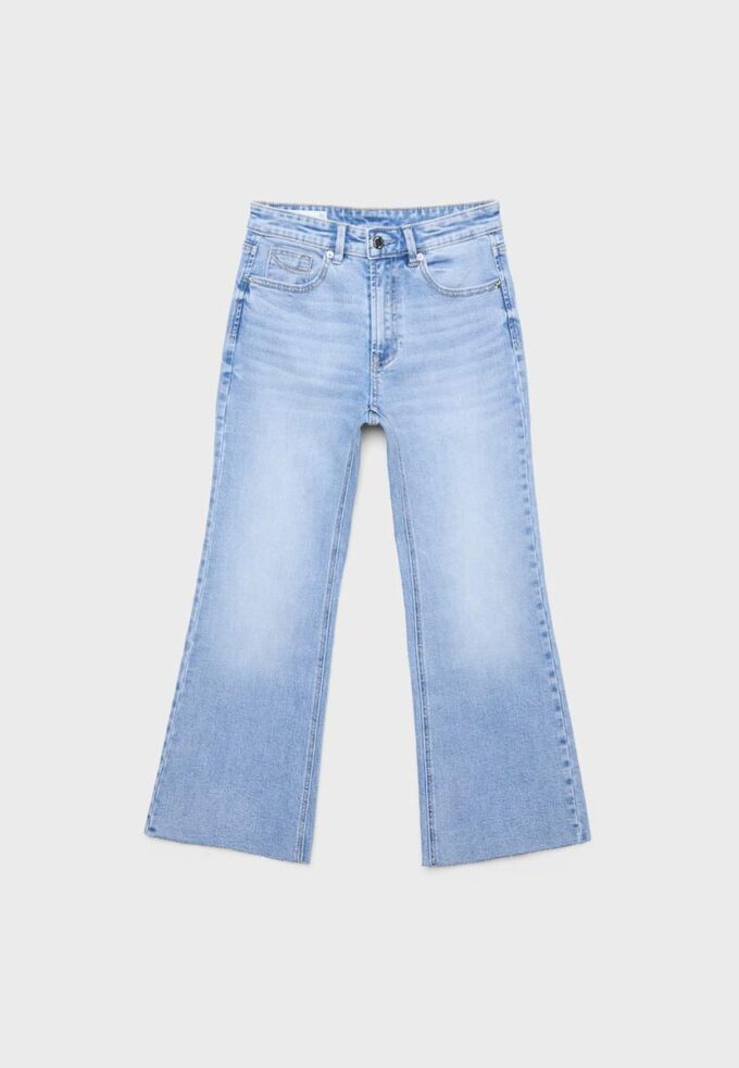 D78 Korte Flared jeans