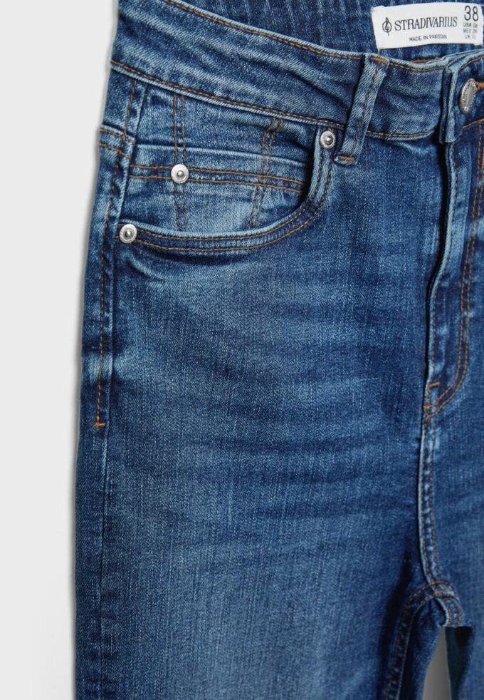 D78 Korte Flared jeans