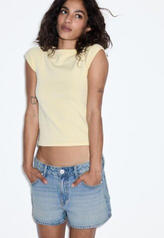 D79 Shorts med lav midje