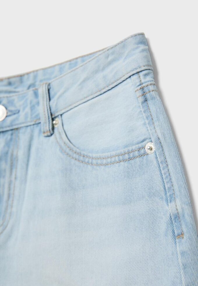 D79 Shorts med lav midje