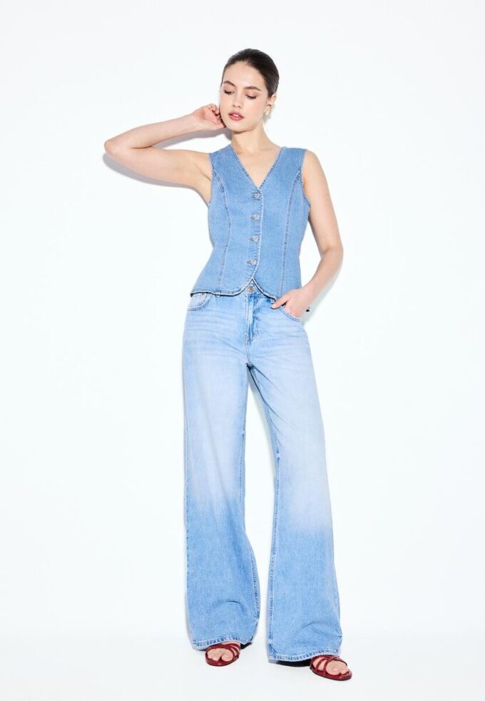D91 Jeans med lav midje og Wide Leg-ben