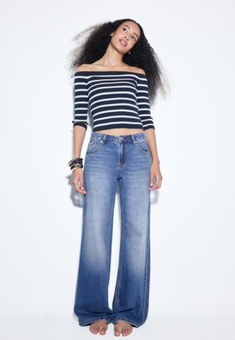 D91 Jeans med lav midje og Wide Leg-ben