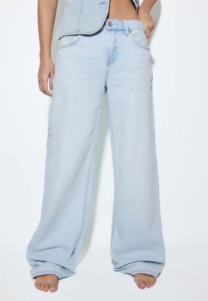 D91 Jeans med lav midje og Wide Leg-ben