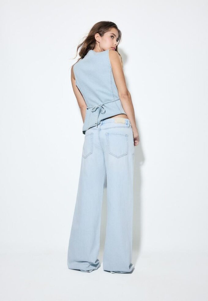 D91 Jeans med lav midje og Wide Leg-ben