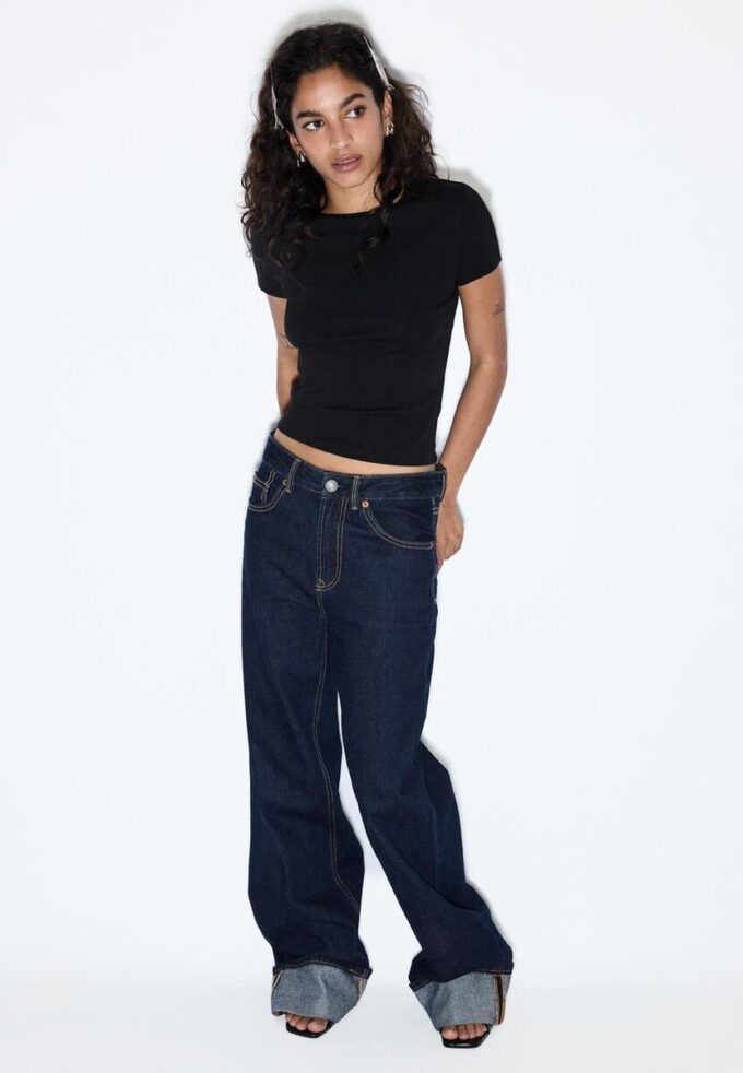 D92 Jeans med rett, Wide Leg-modell