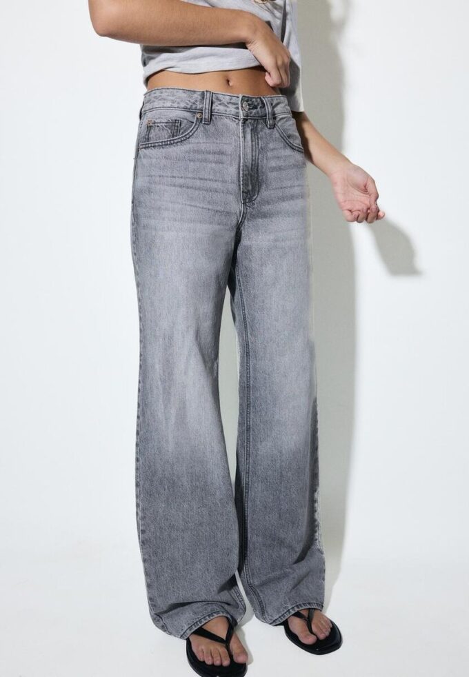 D92 Jeans med rett, Wide Leg-modell