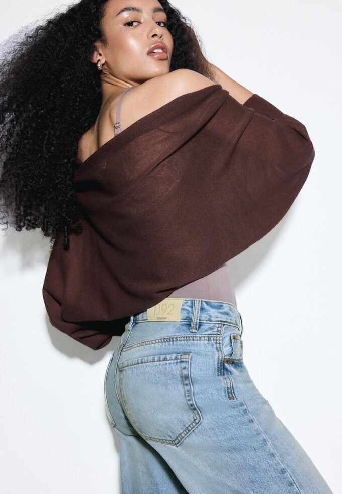 D92 Jeans med rett, Wide Leg-modell