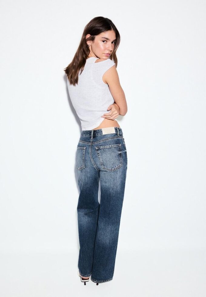 D92 Jeans med rett, Wide Leg-modell