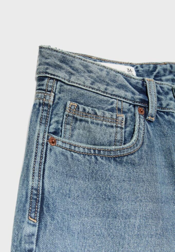 D92 Jeans med rett, Wide Leg-modell