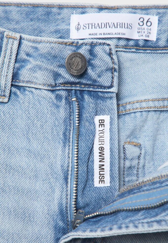 D92 Jeans med rett, Wide Leg-modell