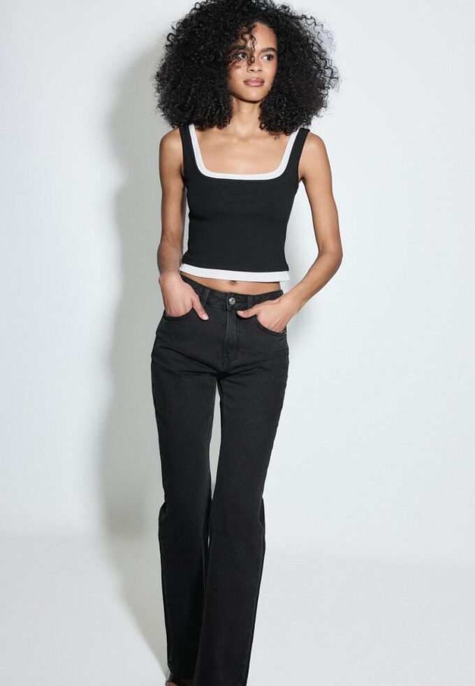 D98 Jeans med rett ben