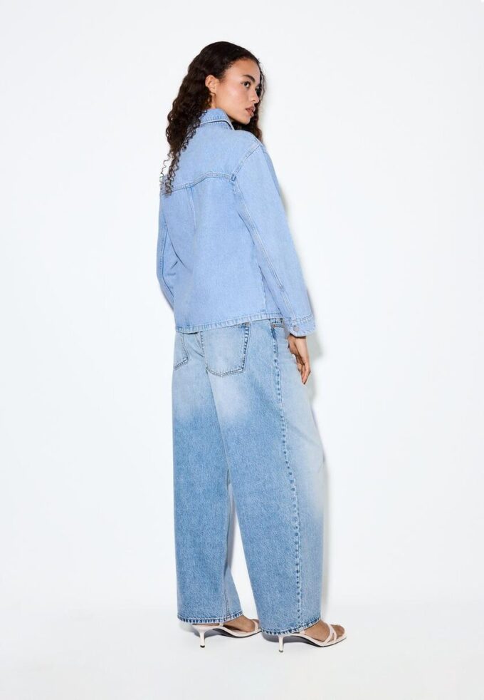 Denimjakke med lommer