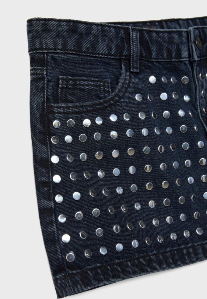 Denimskjørt med nitter