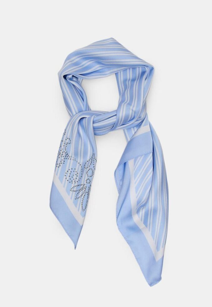 Diagonalt stripete skjerf med detaljer