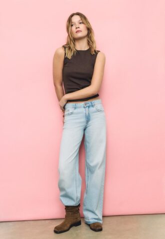 Enkel basisplagg T-skjorte