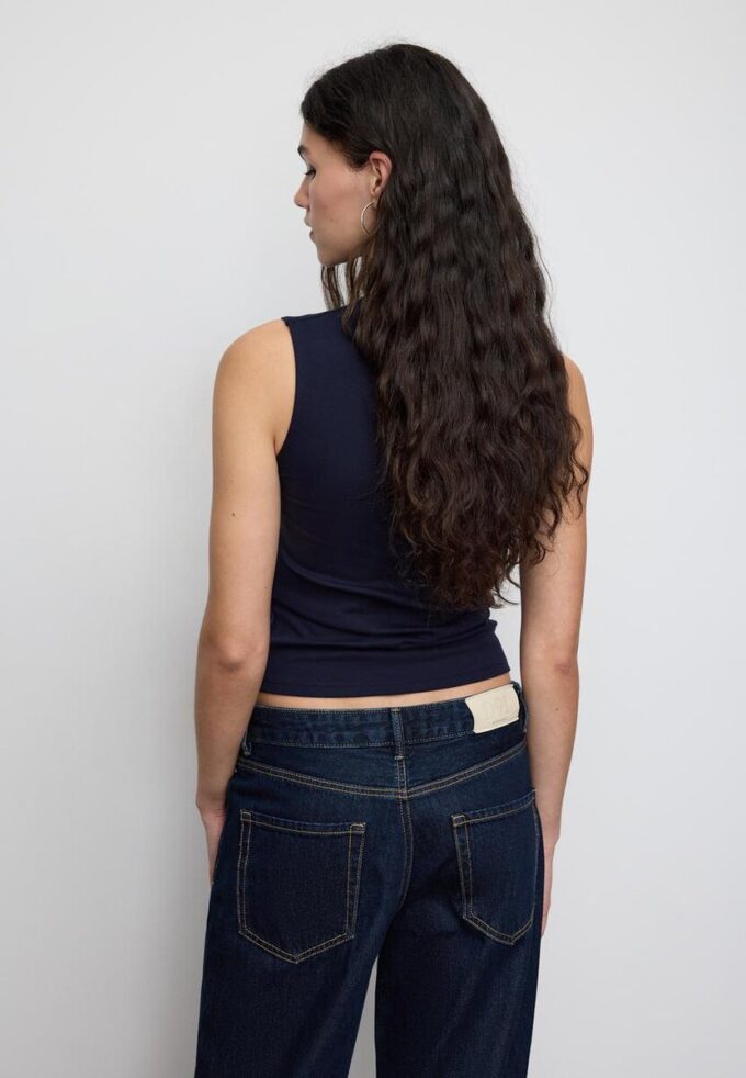 Enkel basisplagg T-skjorte