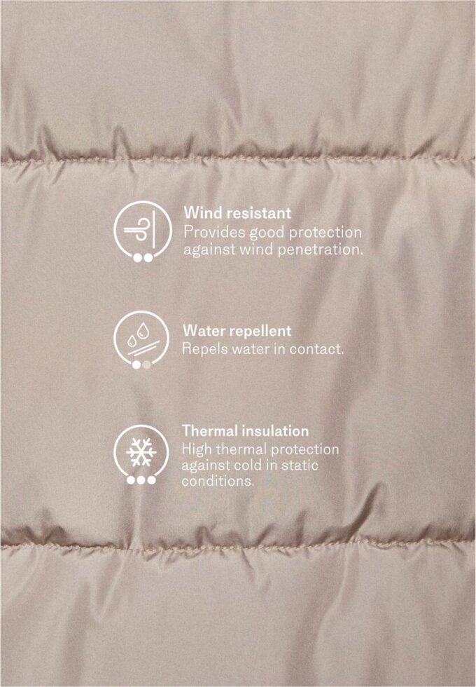 Enkel dunjakke med hette