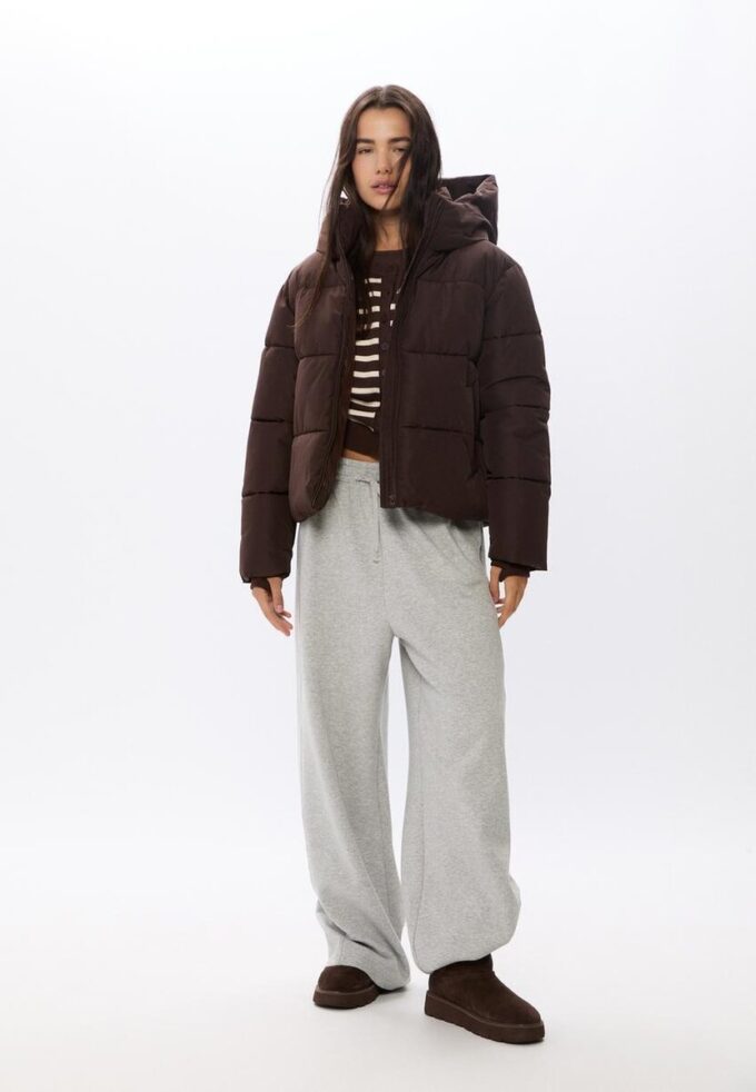 Enkel dunjakke med hette