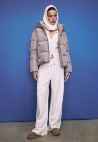 Enkel dunjakke med hette