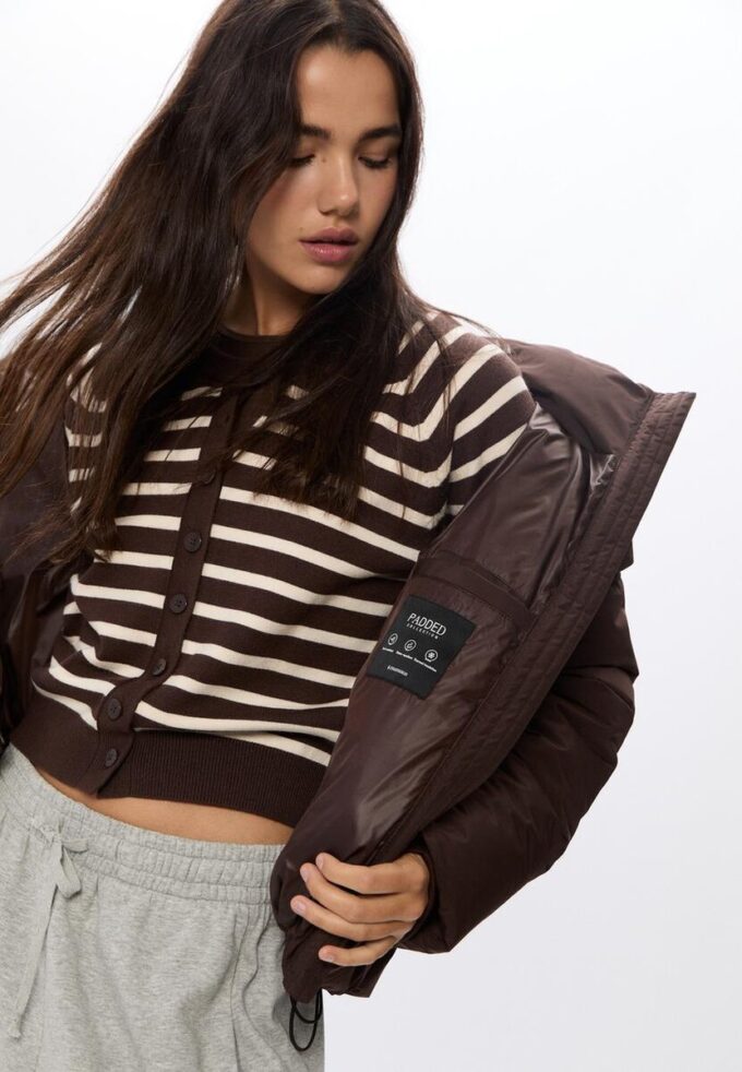 Enkel dunjakke med hette