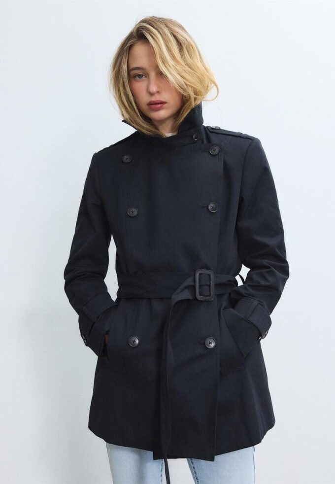 Enkel kort trenchcoat