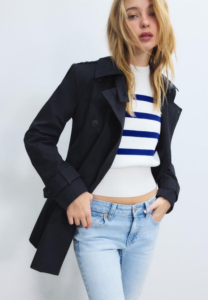 Enkel kort trenchcoat