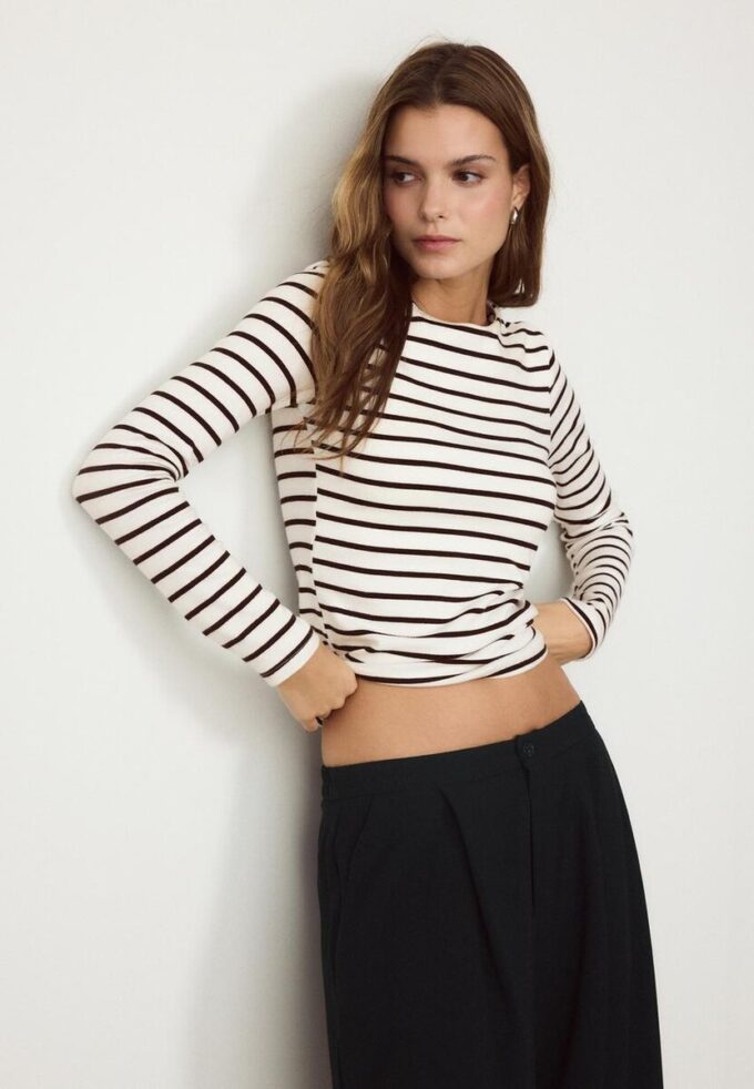 Enkel langermet stripete T-skjorte