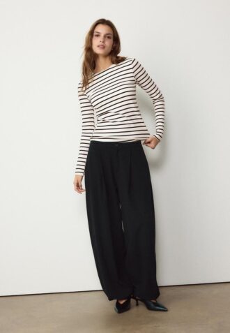 Enkel langermet stripete T-skjorte