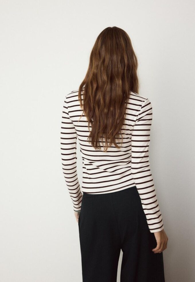 Enkel langermet stripete T-skjorte