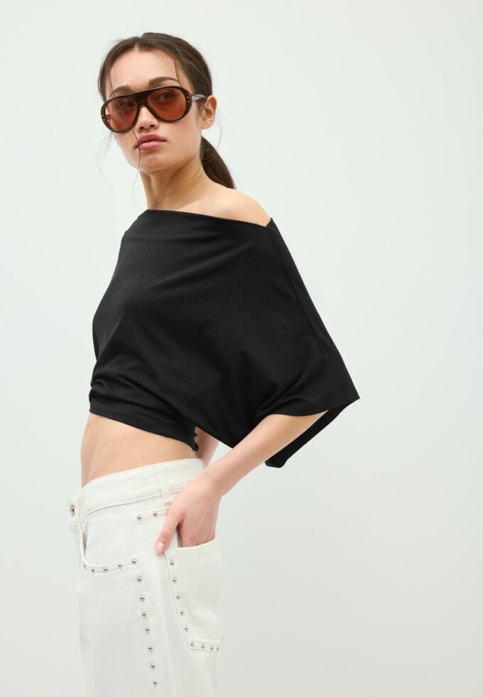 Enkel T-skjorte med flagermusermmer